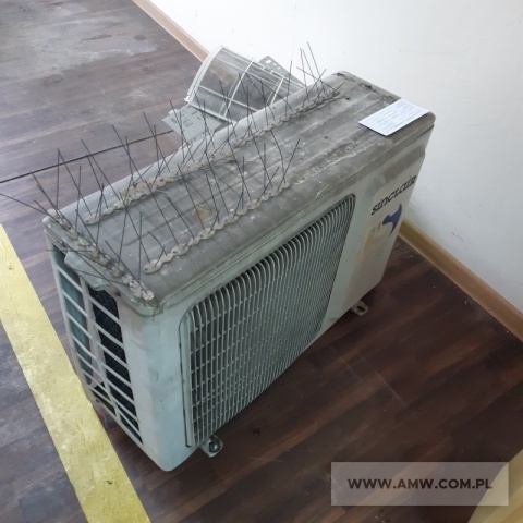 Sprzęt elektroniczny – pakiet zawierający 40 poz. asort. (wg oddzielnego wykazu), w tym: klimatyzatory, niszczarki, radiomagnetofon, odkurzacz 